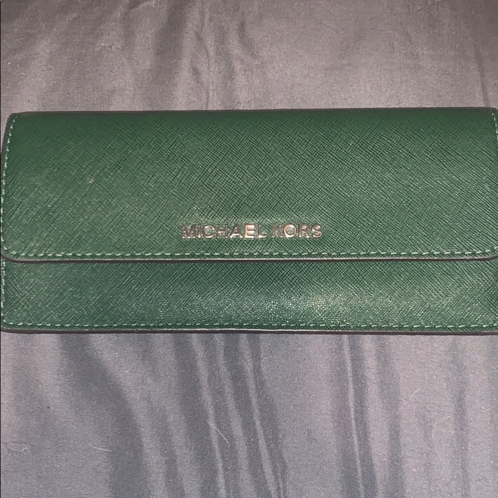 Michael kors wallet